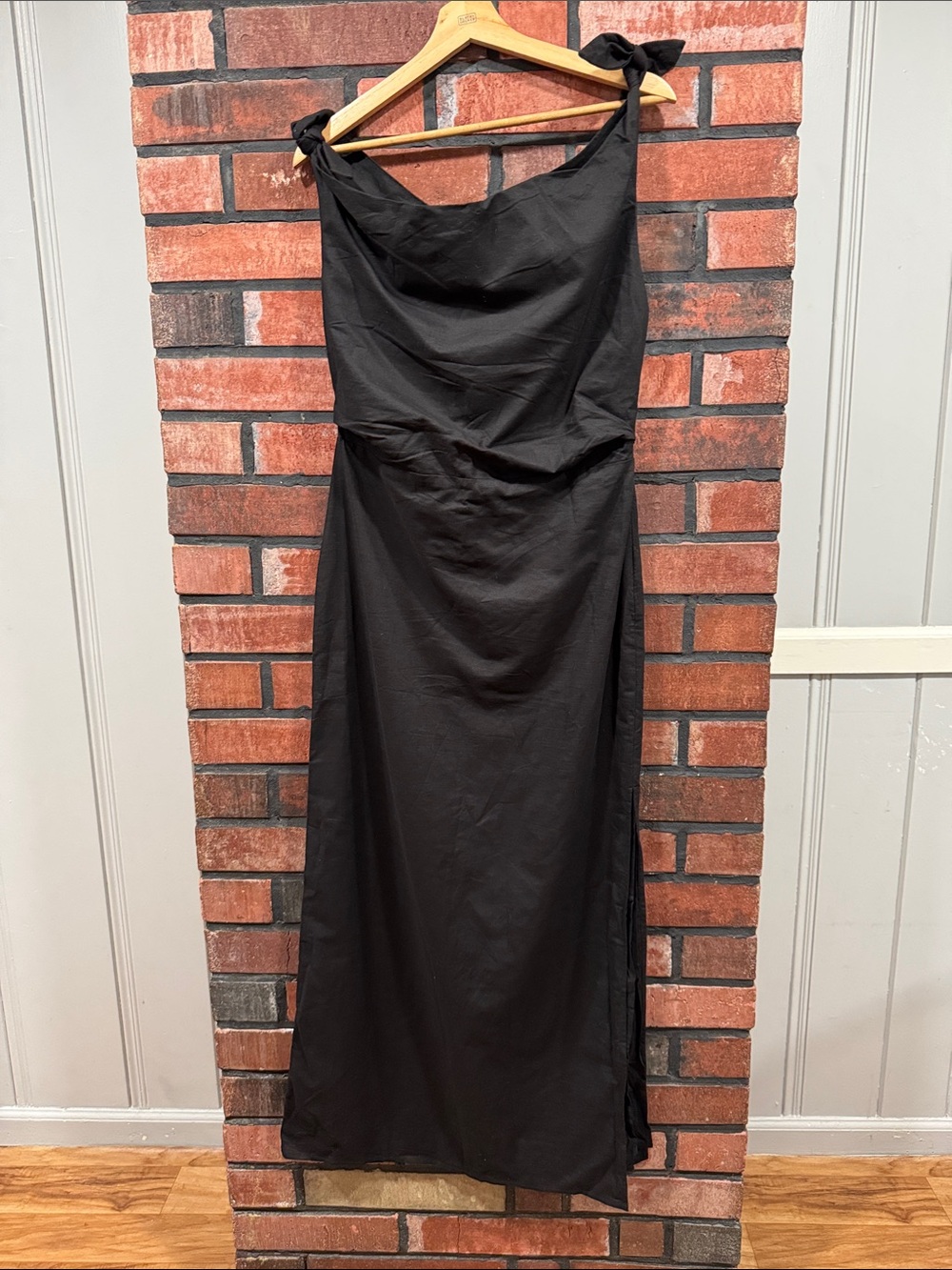 Hello Molly Black Tie-Shoulder Maxi Dress